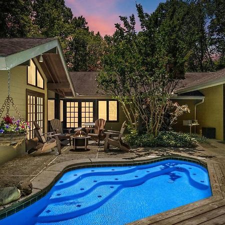 Bourbon Hollow Lodge With Hot Tub And Pool Plus Game Room Only 5 Min To Downtown Gatlinburg Kültér fotó